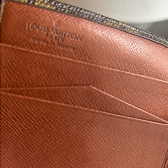 Authentic Louis Vuitton Elise Monogram two sides snap Wallet - Picture 14 of 16